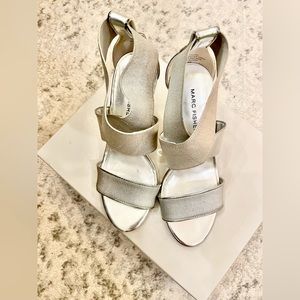 New Marc Fisher Metallic Silver Sandal Heel Elastic Strappy NIB 6